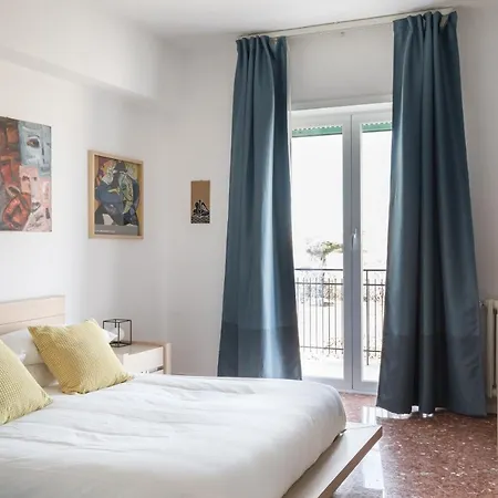 公寓 Amoretti Apartment, 6 Persone, 3 Camere, 2 Bagni, Balcone, Wi-fi, Metro B Monti Tiburtini 罗马