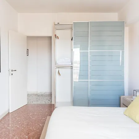 Amoretti Apartment, 6 Persone, 3 Camere, 2 Bagni, Balcone, Wi-fi, Metro B Monti Tiburtini Appartement