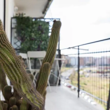 Amoretti Apartment, 6 Persone, 3 Camere, 2 Bagni, Balcone, Wi-fi, Metro B Monti Tiburtini 公寓 罗马