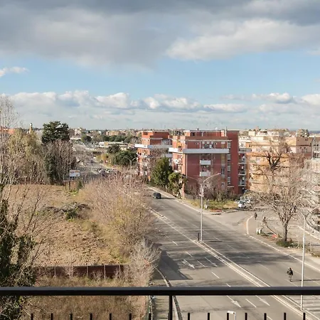 公寓 Amoretti Apartment, 6 Persone, 3 Camere, 2 Bagni, Balcone, Wi-fi, Metro B Monti Tiburtini