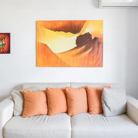 Amoretti Apartment, 6 Persone, 3 Camere, 2 Bagni, Balcone, Wi-fi, Metro B Monti Tiburtini